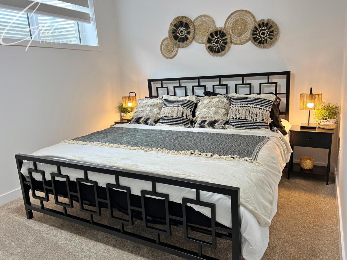 King Bed,Disney,Long Stays,Garage,Airport 에드먼턴 외부 사진