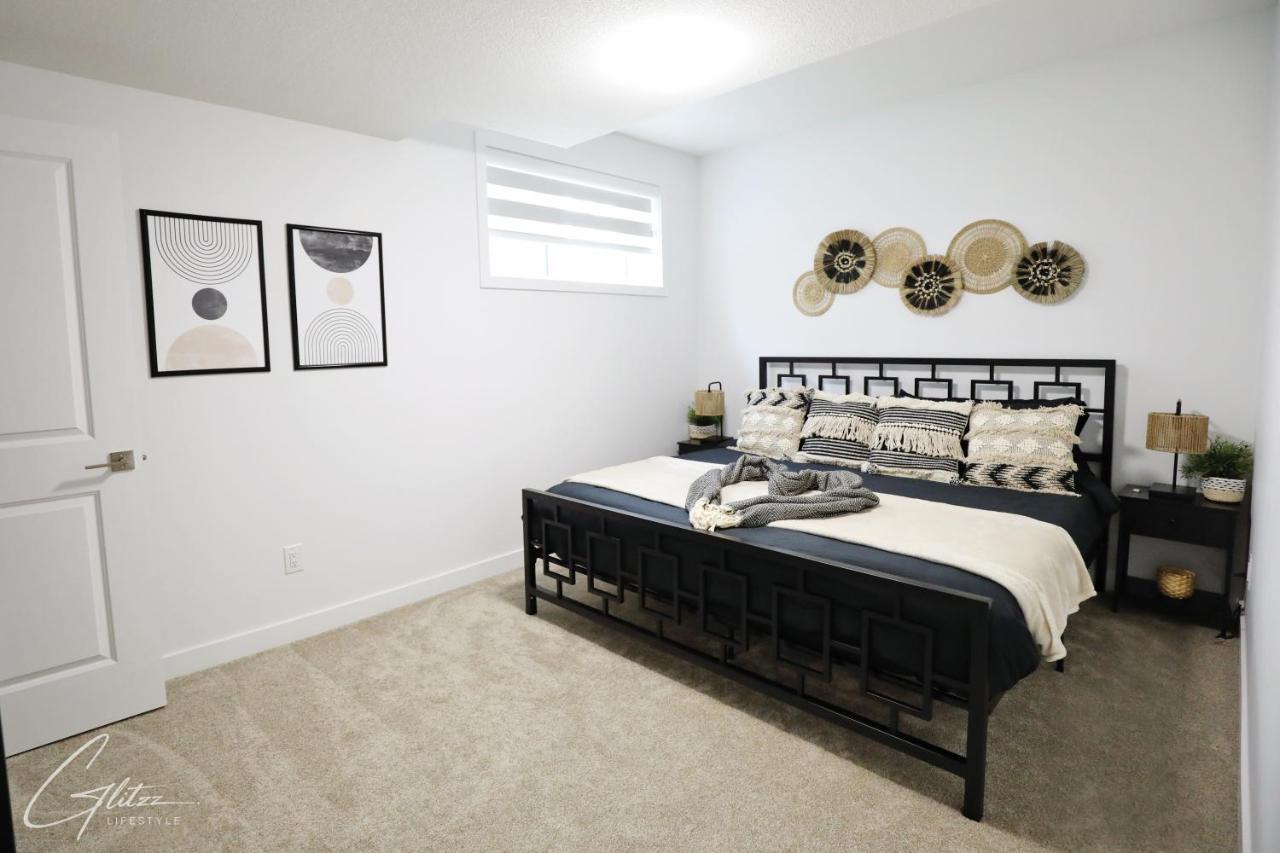 King Bed,Disney,Long Stays,Garage,Airport 에드먼턴 외부 사진